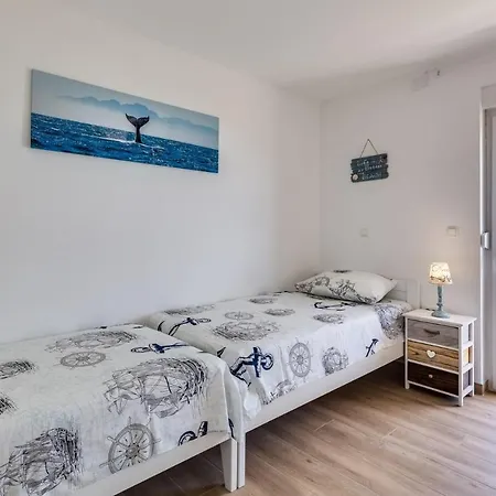 Crowonder Beachfront Blue Bay With Jacuzzi- B1 빌라